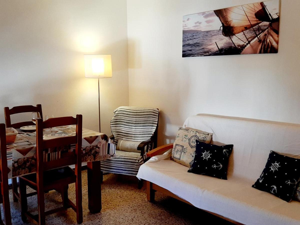 Apartamentos Franch ロスピタレート・デ・リンファント エクステリア 写真