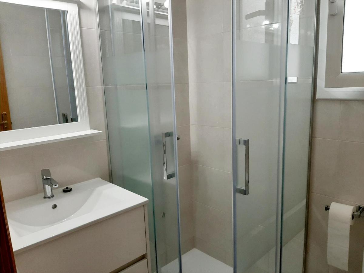 Apartamentos Franch ロスピタレート・デ・リンファント エクステリア 写真