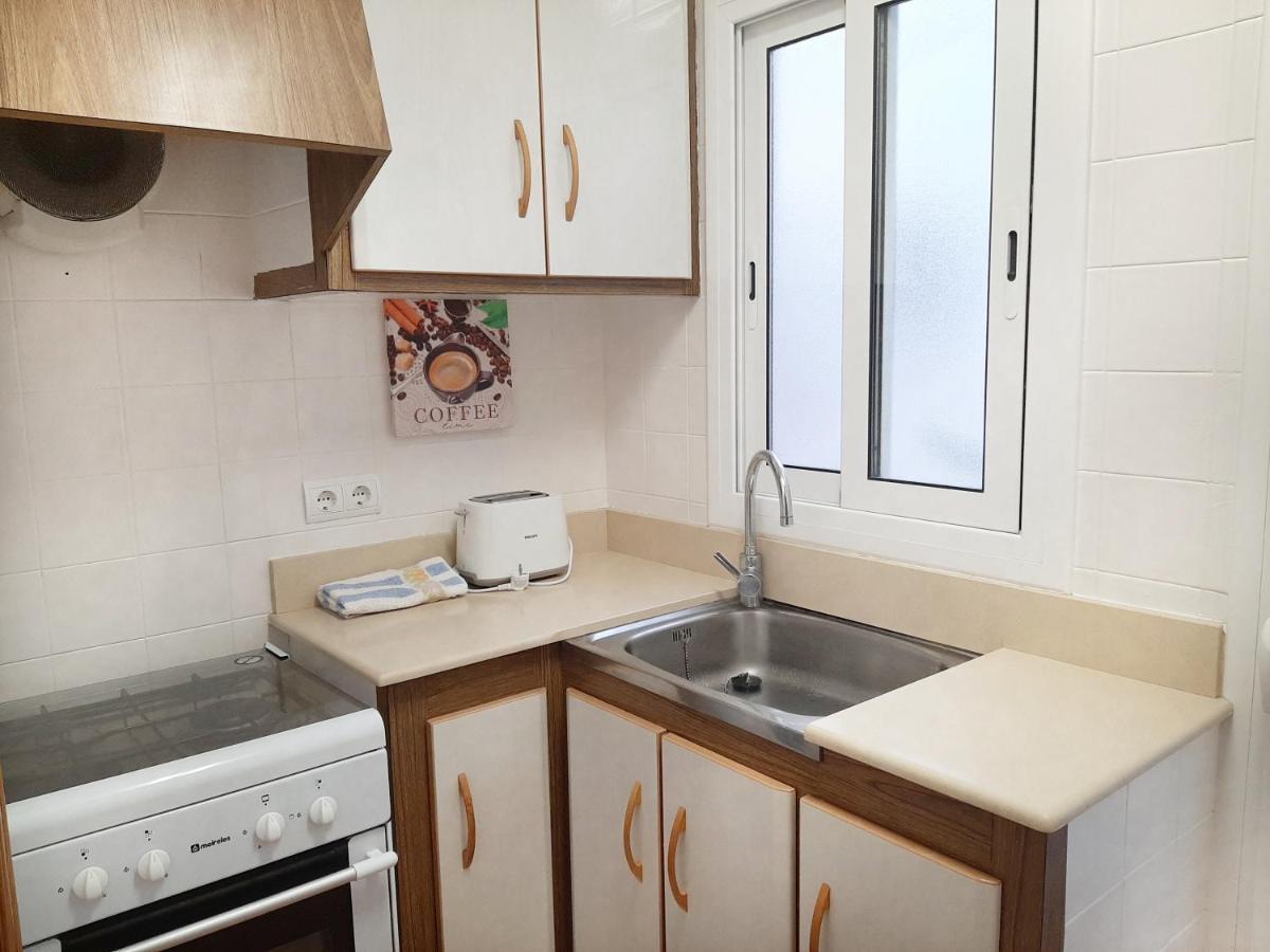 Apartamentos Franch ロスピタレート・デ・リンファント エクステリア 写真